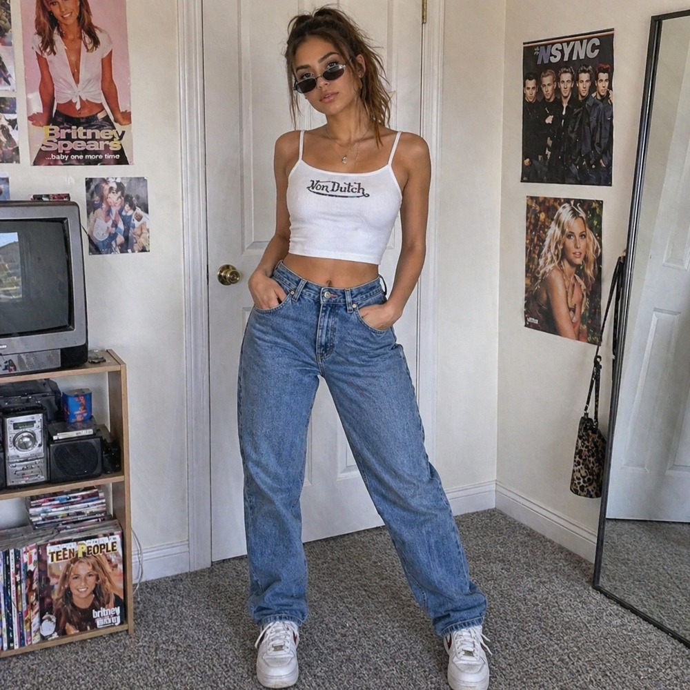 American EagleY2K High Waisted Mom Jeans Blue Stretch Denim Size 2 Regular